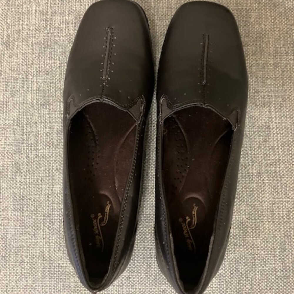 Women's Brown Easy Street Comfort Have Size 8.5 M